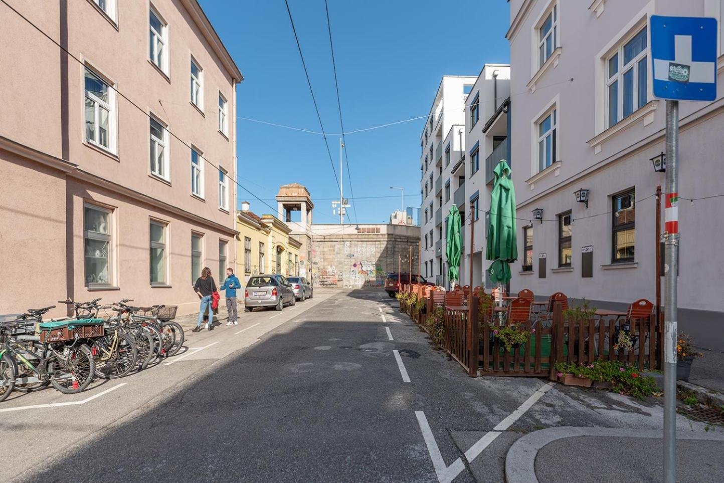 Modernes Und Neues In Ruhelage Nahe Schoenbrunn Appartement Vienne