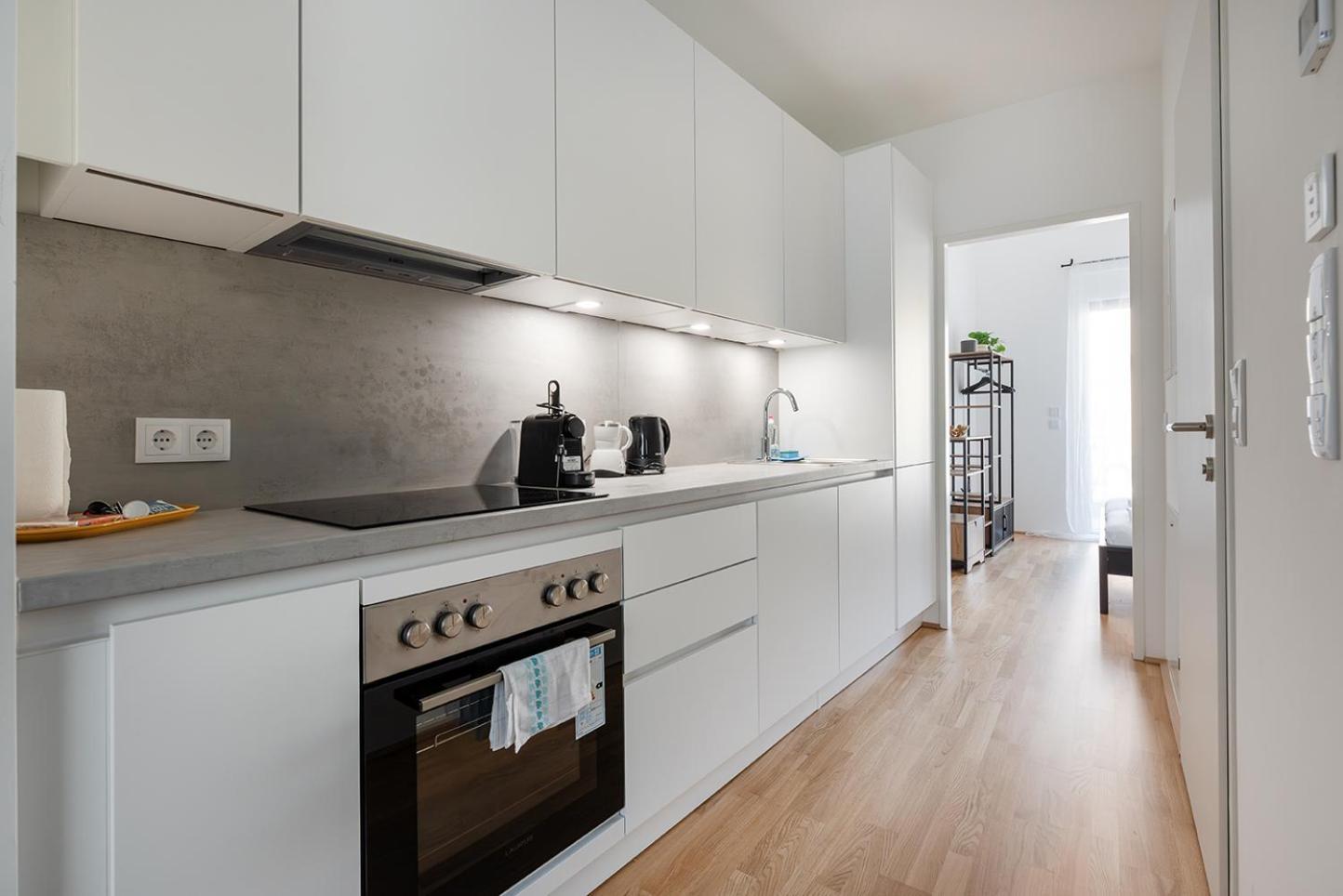 Modernes Und Neues In Ruhelage Nahe Schoenbrunn Appartement *